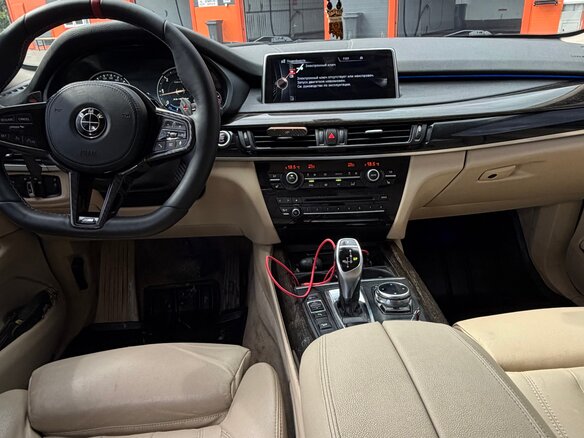 2014 BMW X5 30d III (F15), серый, 2600000 рублей - вид 12