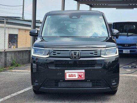 Honda Stepwgn VI