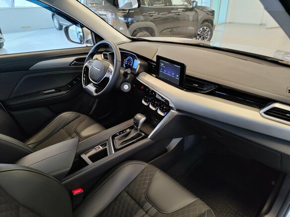 2023 BAIC X35, серебристый, 1423000 рублей - вид 6