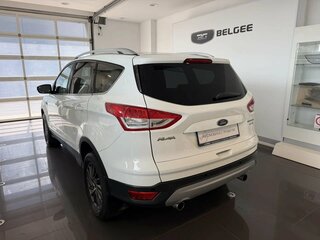 2016 Ford Kuga II, белый, 1239000 рублей, вид 2