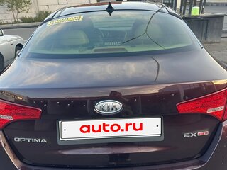 2011 Kia Optima III, красный, 670000 рублей, вид 3
