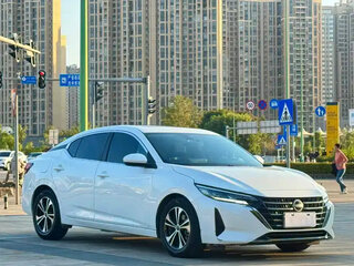 2022 Nissan Sylphy IV (B18), белый, 1400004 рублей, вид 4