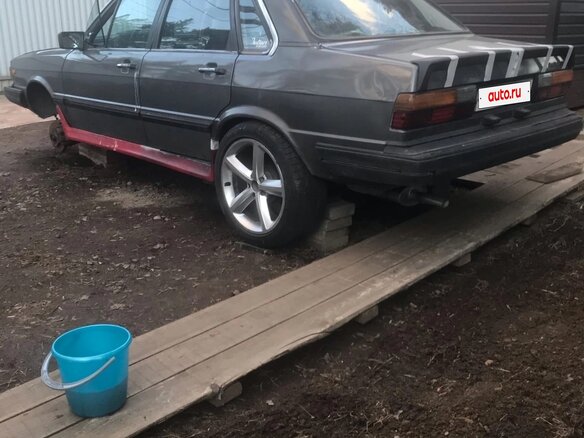 1984 Audi 80 III (B2), серый, 600000 рублей - вид 9