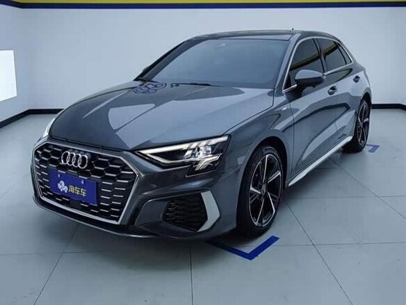 2024 Audi A3 Sportback 35 TFSI IV (8Y), серый, 2833033 рублей
