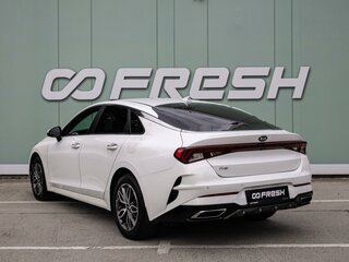 2021 Kia K5 III, белый, 2100000 рублей, вид 2