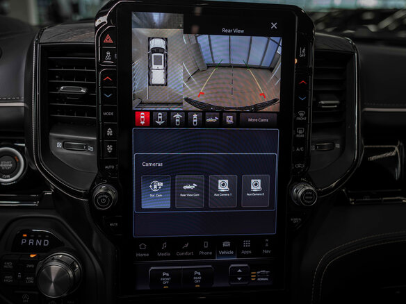 2026 Ram 1500 Crew Cab eTorque V Рестайлинг, чёрный, 12090317 рублей - вид 36