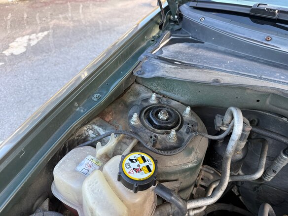 2001 Mazda Tribute I, зелёный, 300000 рублей - вид 15