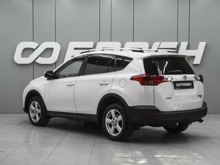 2013 Toyota RAV4 IV (XA40), белый, 1760000 рублей, вид 2