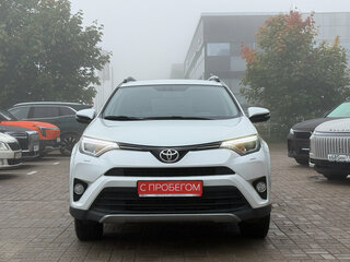 2018 Toyota RAV4 IV (XA40) Рестайлинг, белый, 2299000 рублей, вид 2