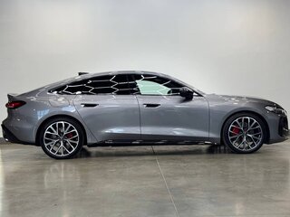 2026 Audi A5 L III (B10), серебристый, 5790000 рублей, вид 4