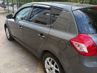 2011 Kia Ceed I Рестайлинг, серый, 860000 рублей, вид 4