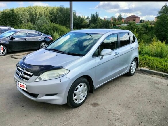 2004 Honda Edix, серебристый, 500000 рублей