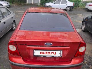 2007 Ford Focus II Рестайлинг, красный, 500000 рублей, вид 4