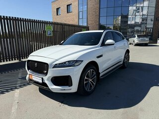 2017 Jaguar F-Pace I, белый, 3699000 рублей, вид 2