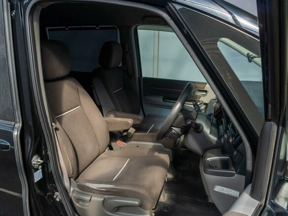 2015 Honda Stepwgn V, чёрный - вид 9