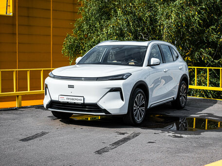 Geely Galaxy Starship 7