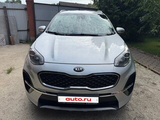 2019 Kia Sportage IV Рестайлинг, серебристый, 2550000 рублей, вид 2