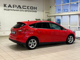 2013 Ford Focus III, красный, 780000 рублей, вид 2