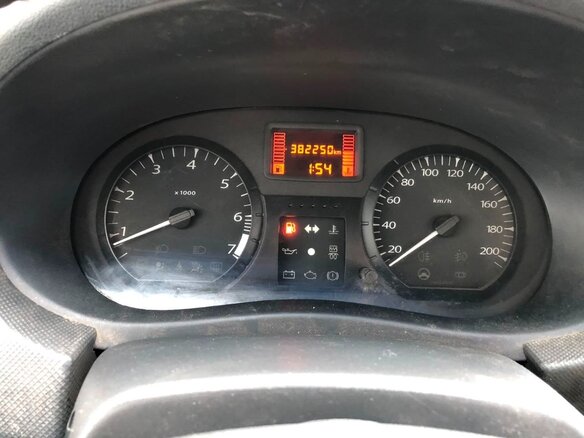 2013 Lada (ВАЗ) Largus I, белый, 370000 рублей - вид 11