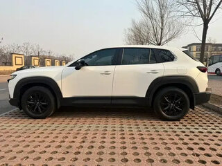 2023 Mazda CX-50, белый, 2260000 рублей, вид 3