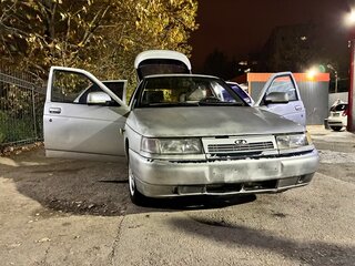 2005 Lada (ВАЗ) 2112, серебристый, 110000 рублей, вид 1