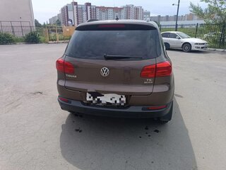 2014 Volkswagen Tiguan I Рестайлинг, коричневый, 1650000 рублей, вид 4