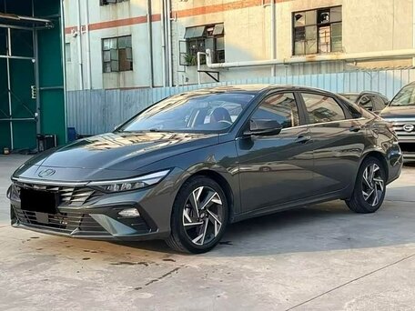 2023 Hyundai Elantra VII (CN7) Рестайлинг, серый, 1750000 рублей, вид 3