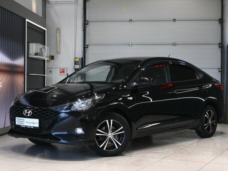 2020 Hyundai Solaris II Рестайлинг, чёрный, 1455000 рублей, вид 3