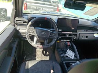 2025 Toyota Tacoma IV, чёрный, 10990000 рублей, вид 5