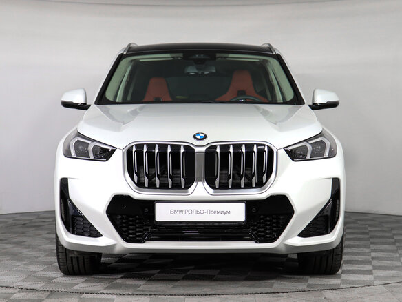 2025 BMW X1 25Li xDrive III (U11/U12), белый - вид 1