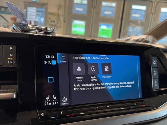 2023 Volkswagen Multivan Long T7, чёрный, 5650000 рублей - вид 21