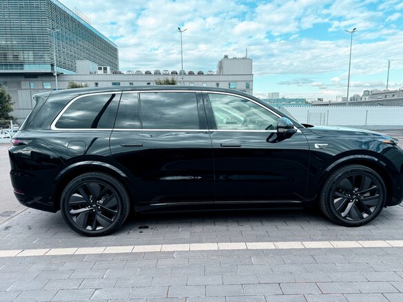 2024 Li Auto (Lixiang) L9 52.3 kWh I Рестайлинг, чёрный - вид 13