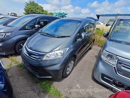 2012 Honda Freed I Рестайлинг, серебристый, 650000 рублей, вид 5
