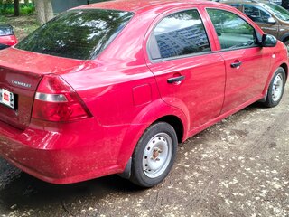 2011 Chevrolet Aveo I Рестайлинг, красный, 370000 рублей, вид 3