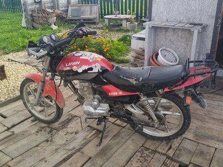 2015 Lifan LF150-13, красный, 40000 рублей, вид 3