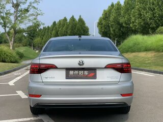 2021 Volkswagen Sagitar III, серебристый, 1300000 рублей, вид 5
