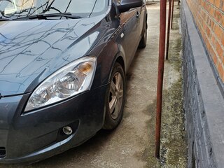 2009 Kia Ceed I, серый, 650000 рублей, вид 3