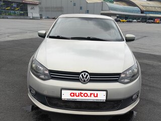 2011 Volkswagen Polo V, серебристый, 450000 рублей, вид 4