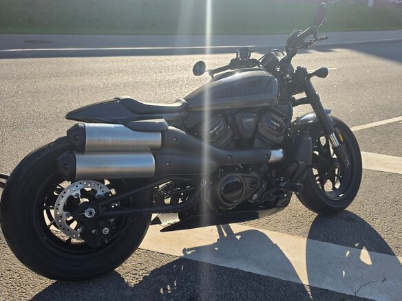 2024 Harley-Davidson Sportster S, коричневый - вид 13
