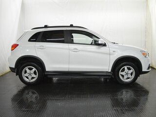 2018 Mitsubishi ASX I Рестайлинг 2, белый, 1500000 рублей, вид 4