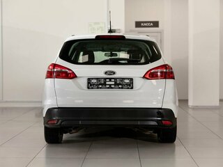 2017 Ford Focus III Рестайлинг, белый, 1000000 рублей, вид 5