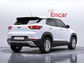 2020 Chevrolet TrailBlazer III, чёрный, 1550000 рублей, вид 2