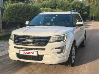 2016 Ford Explorer V Рестайлинг, белый, 2499000 рублей, вид 1