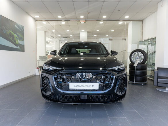 2025 Audi Q5 L III (GU), чёрный - вид 1
