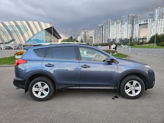 2013 Toyota RAV4 IV (XA40), голубой, 1900000 рублей, вид 5