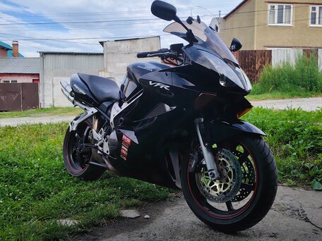2004 Honda VFR 800, чёрный, 450000 рублей, вид 1
