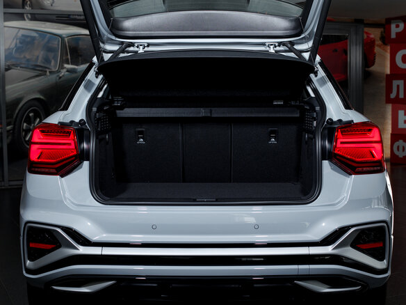 2026 Audi Q2 L 35 TFSI I Рестайлинг, серый, 4250000 рублей - вид 21