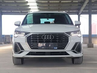 2022 Audi Q3 35 TFSI II (F3), белый, 2530000 рублей, вид 2