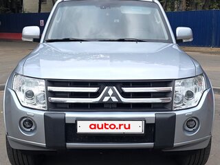 2011 Mitsubishi Pajero IV, серебристый, 2100000 рублей, вид 4