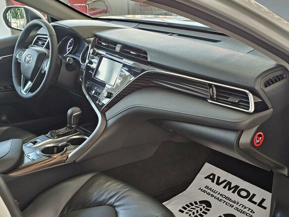 2019 Toyota Camry VIII (XV70), белый, 2530000 рублей - вид 20